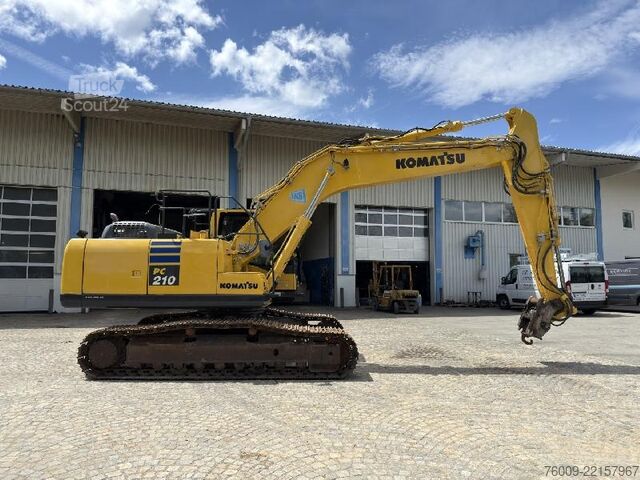 Verižni bager Komatsu PC210LCi-10