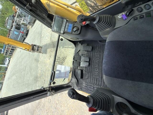 Verižni bager Komatsu PC210LCi-10