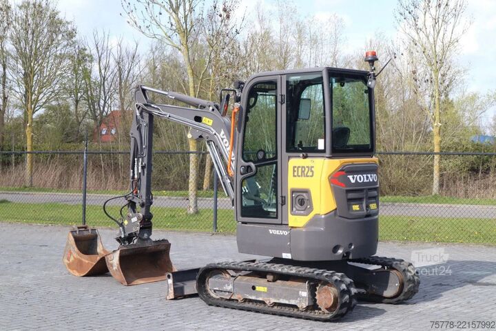 Minigraver Volvo ECR25 ELECTRIC | JECR25D | TILTBUCKET | BUCKET ...