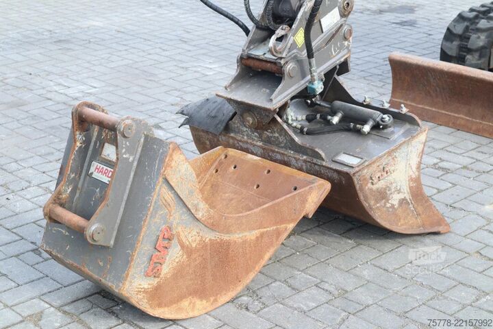Minigraver Volvo ECR25 ELECTRIC | JECR25D | TILTBUCKET | BUCKET ...