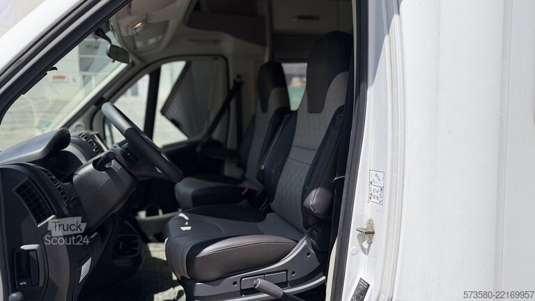 عربة تخييم شبه مدمجة Fiat Ducato Weinsberg Carasuite 2024 | Totalmente equipada | Capacidad para