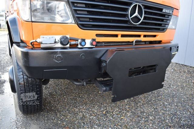 Iní MERCEDES-BENZ Vario 818 4x4 Allrad AHK Winterdienst inkl Pflug