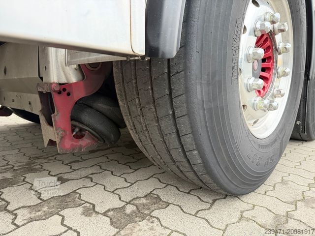 Tankoplegger  Parcisa Lebensmitteltank 4-Kammer 31.000L SAF