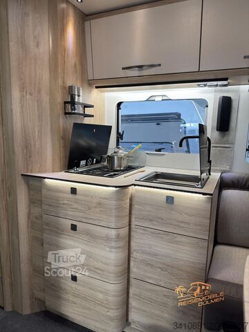 Integriertes Wohnmobil EURAMOBIL Integra Line IL 720 EF 2 x Mondial+ Design Paket