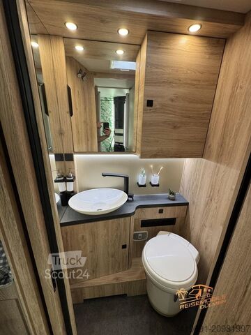 Integriertes Wohnmobil EURAMOBIL Integra Line IL 720 EF 2 x Mondial+ Design Paket