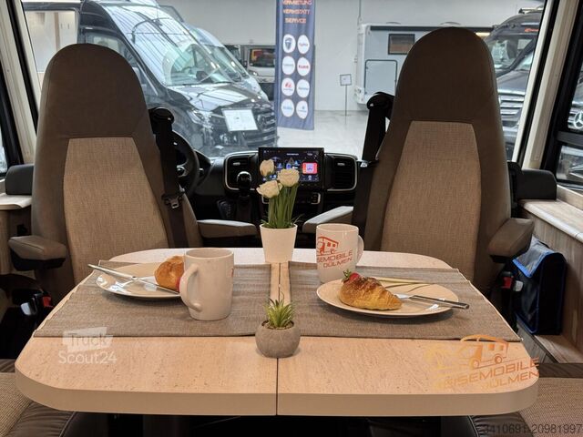 Integriertes Wohnmobil EURAMOBIL Integra Line IL 720 EF 2 x Mondial+ Design Paket