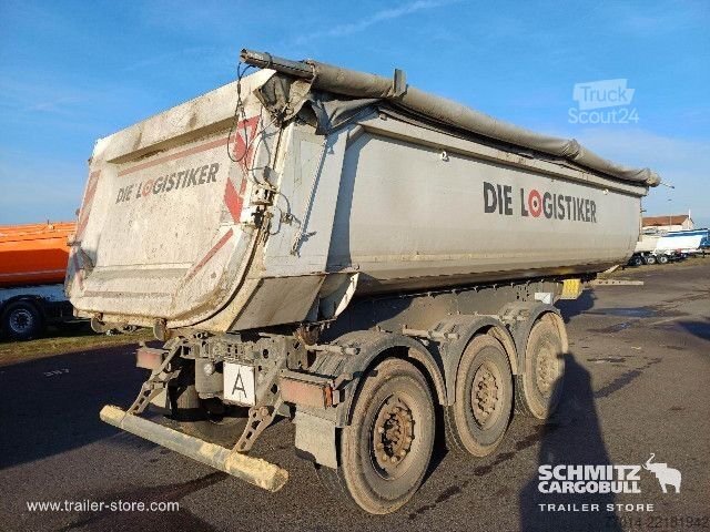 Semirimorchio ribaltabile Schmitz Cargobull Tipper Steel half pipe body