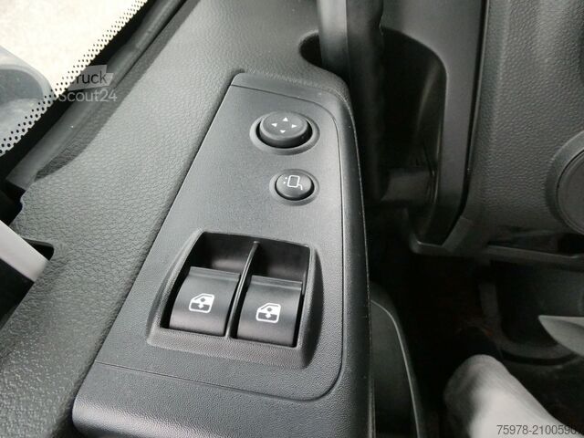 Tovornjakovo podvozje Iveco Eurocargo 180E32 K