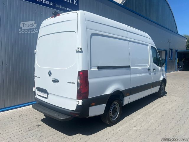 Bestelwagen MERCEDES-BENZ Sprinter 315 LANG 9G-TR KLIMA KAMERA PDC MBUX