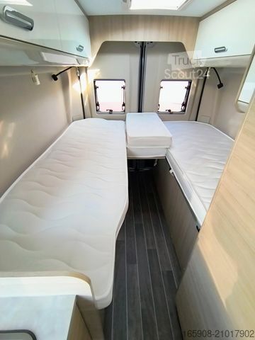 Camper van FORSTER Vantasy 599 EB Solar Autark Messe Aktion