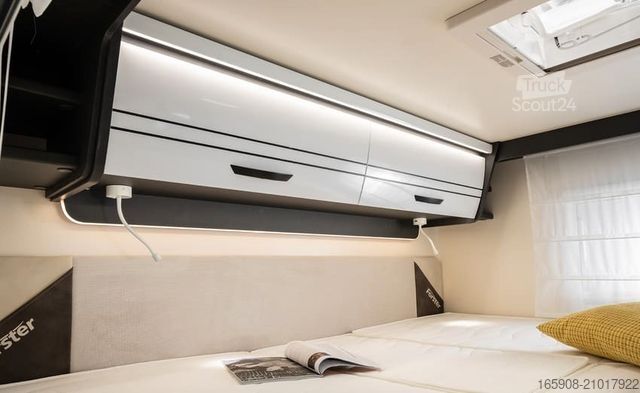 Half-integraal camper FORSTER T 699 EB Hubett Modell 2026 Messe Aktion