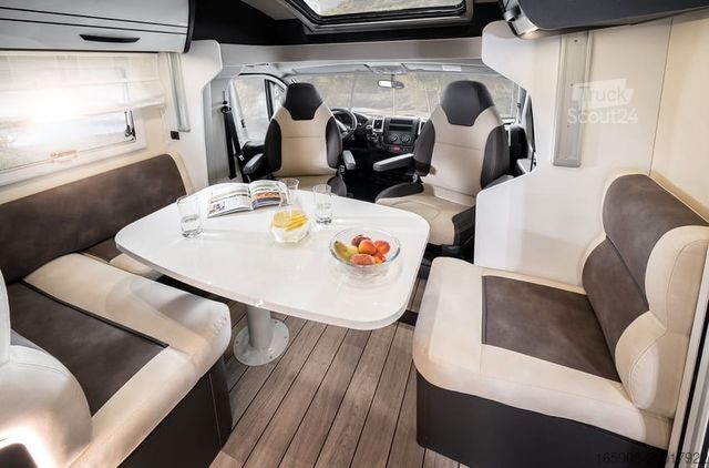 Half-integraal camper FORSTER T 699 EB Hubett Modell 2026 Messe Aktion