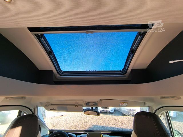 Half-integraal camper FORSTER T 699 EB  Hubett Modell 2026 Messe Aktion