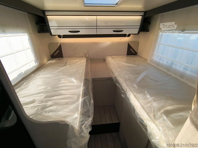 Half-integraal camper FORSTER T 699 EB Hubett Modell 2026 Messe Aktion