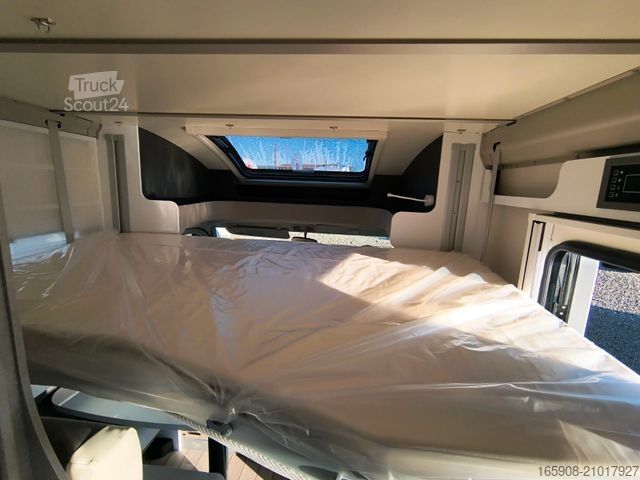Half-integraal camper FORSTER T 699 EB  Hubett Automatik 2026 Messe Aktion