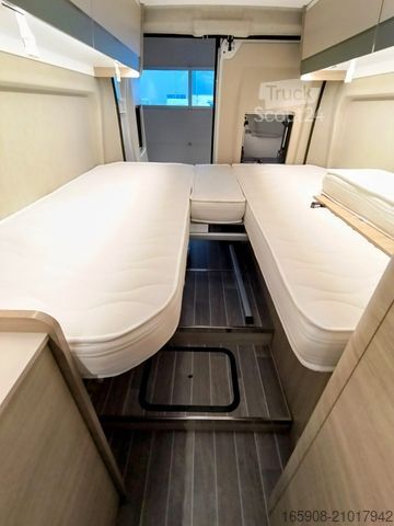 Camper van FORSTER Living up Pro Automatik Solar Autark Aktion