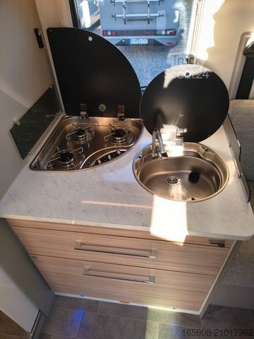 Camper semintegrato AHORN 640 Plus AHK Alarmanlage Aktion Preis