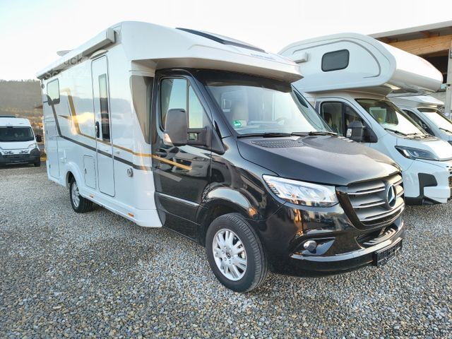 Halvintegrerad husbil EURAMOBIL PT 696 EB  Mercedes Alko Solar Autark