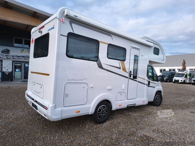 Alkovhusbil EURAMOBIL Activa One AO 650 HS Solar Autark