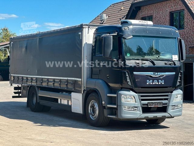 Autocarro con pianale e telone MAN TGS 18.360 4x2 Pritsche+Plane 18t.