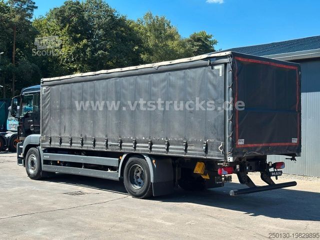 Autocarro con pianale e telone MAN TGS 18.360 4x2 Pritsche+Plane 18t.