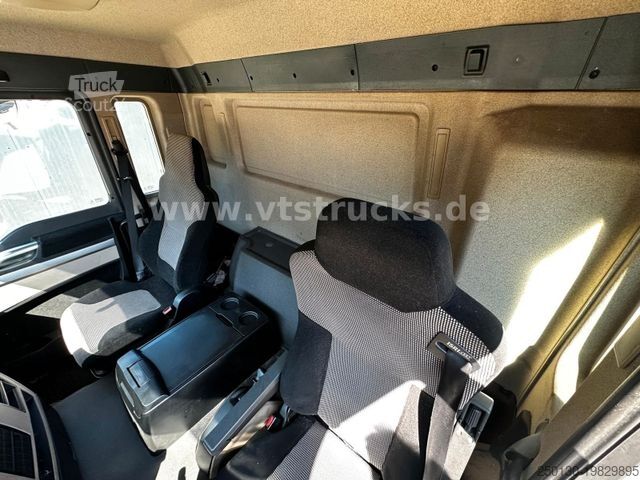 Autocarro con pianale e telone MAN TGS 18.360 4x2 Pritsche+Plane 18t.