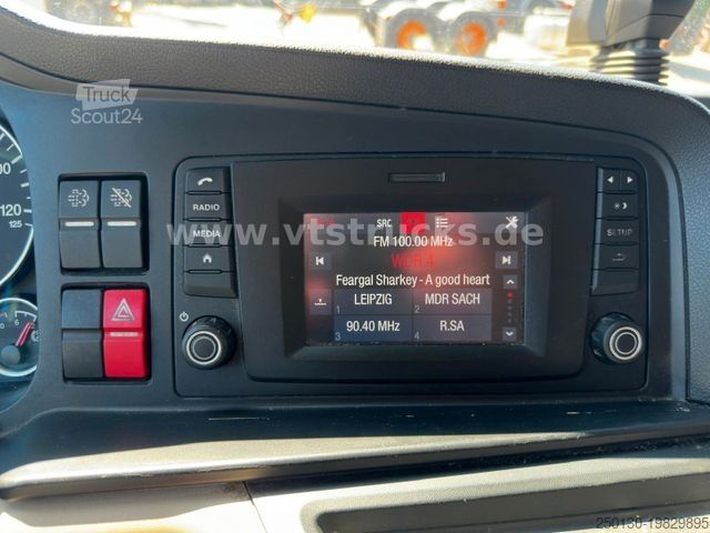 Autocarro con pianale e telone MAN TGS 18.360 4x2 Pritsche+Plane 18t.