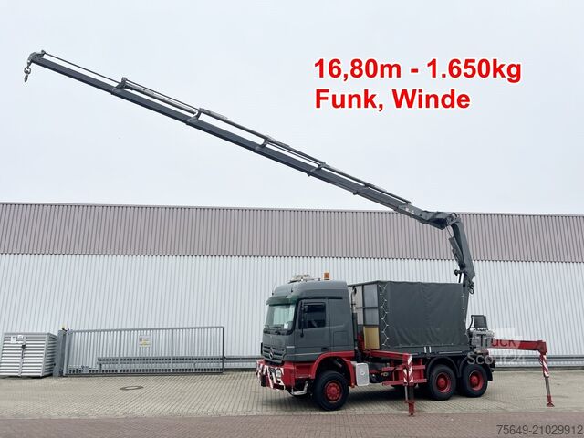 Grue montée sur camion Mercedes-Benz Actros 3346 AK 6x6 Actros 3346 AK 6x6, 134t Anhängelast WSK, Heckkran Fassi F420AXP.26, Funk, Winde