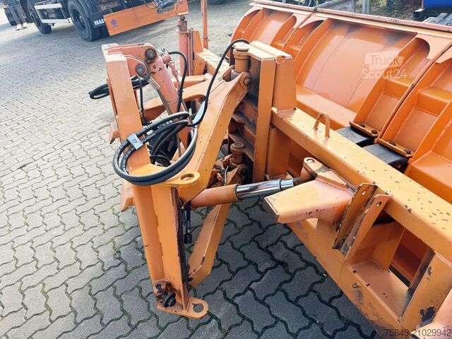 Special purpose truck Beilhack BEILHACK PV 26-3 Schneeschild BEILHACK PV 26-3 Schneeschild