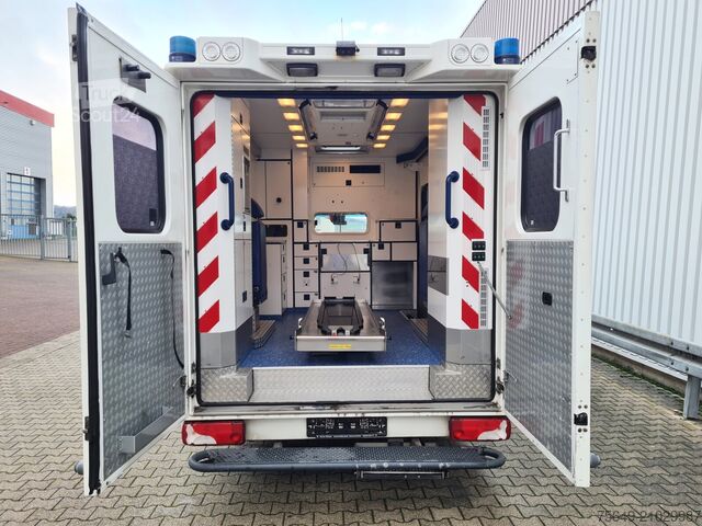 Bestelwagen Mercedes-Benz Sprinter 516 CDI 4x2 Sprinter 516 CDI 4x2, Rettungswagen