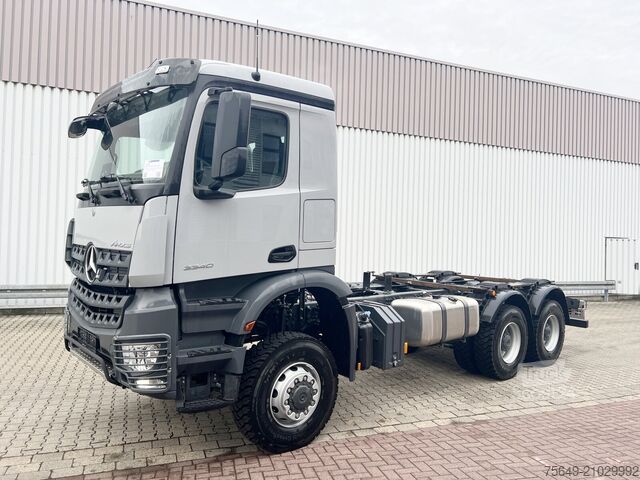 Camion-benne tricar Mercedes-Benz Arocs 3340/46 A 6x6 Arocs 3340/46 A 6x6, Grounder