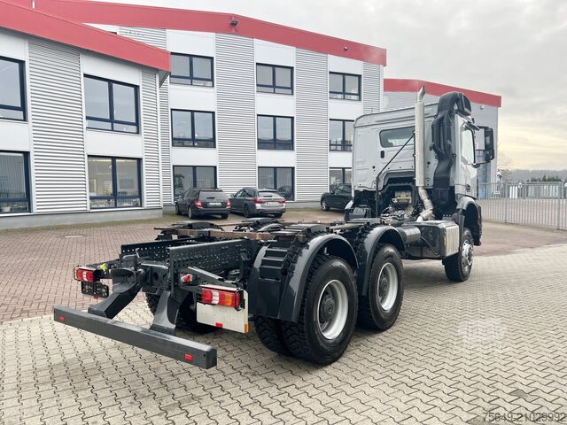 Camion-benne tricar Mercedes-Benz Arocs 3340/46 A 6x6 Arocs 3340/46 A 6x6, Grounder