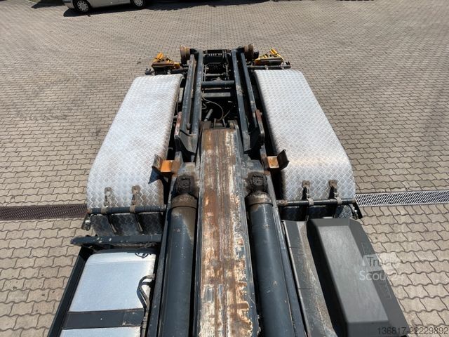 Abrollkipper MERCEDES-BENZ Antos 2543 6x2BLL Klima Abroller Meiller RK20.67