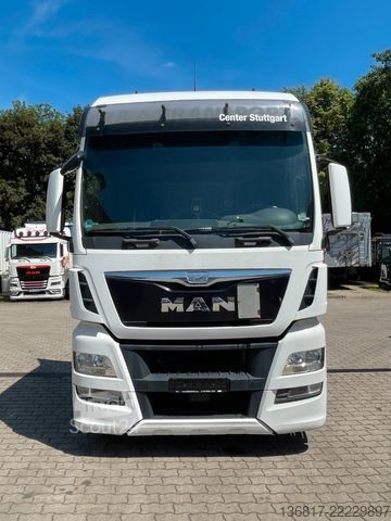 Ciągnik siodłowy typu volume MAN TGX 18.440 XXL Mega LL höhenverstellbare Sattelp