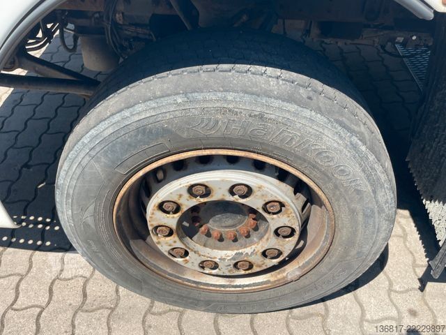 Ciągnik siodłowy typu volume MAN TGX 18.440 XXL Mega LL höhenverstellbare Sattelp