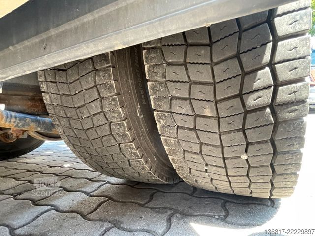 Ciągnik siodłowy typu volume MAN TGX 18.440 XXL Mega LL höhenverstellbare Sattelp