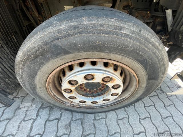 Ciągnik siodłowy typu volume MAN TGX 18.440 XXL Mega LL höhenverstellbare Sattelp