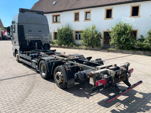 Mainomas kėbulo sunkvežimis MAN TGX 26.520 XXL LLL Retarder BDF Jumbo Multiwechs