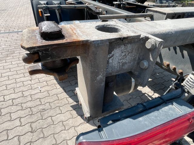 Mainomas kėbulo sunkvežimis MAN TGX 26.520 XXL LLL Retarder BDF Jumbo Multiwechs