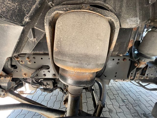 Mainomas kėbulo sunkvežimis MAN TGX 26.520 XXL LLL Retarder BDF Jumbo Multiwechs