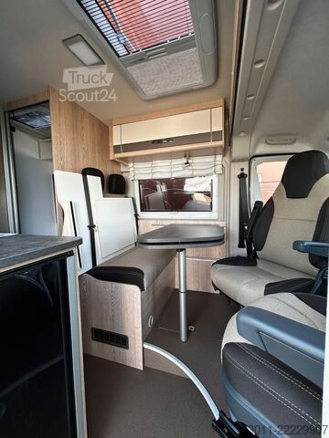 Автодім PÖSSL Summit 600 Plus Markise Solar Navi AHK