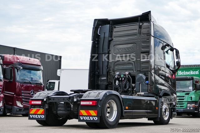 Standardni vlačilec VOLVO FH 460 Globetrotter Retarder XL-Tank Navi Euro 6