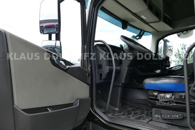 Standardni vlačilec VOLVO FH 460 Globetrotter Retarder XL-Tank Navi Euro 6
