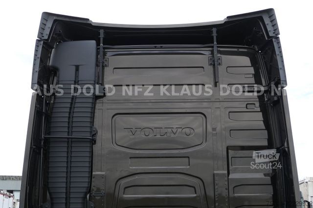 Standardni vlačilec VOLVO FH 460 Globetrotter Retarder XL-Tank Navi Euro 6
