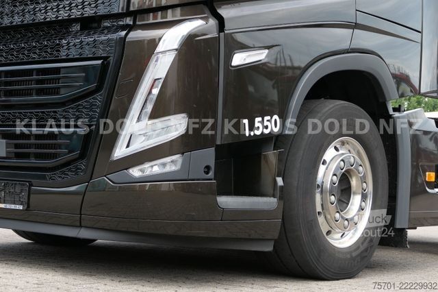 Standardni vlačilec VOLVO FH 460 Globetrotter Retarder XL-Tank Navi Euro 6