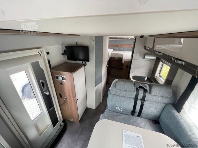 Half-integraal camper DETHLEFFS TREND 90 T 6717 EB | Mit Hubbett,MaxxFan.*TV*