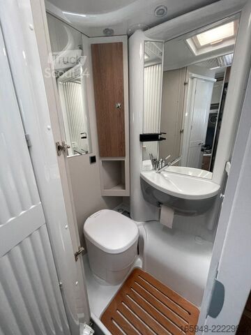 Half-integraal camper DETHLEFFS TREND 90 T 6717 EB | Mit Hubbett,MaxxFan.*TV*