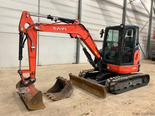 Mini-pelle Kubota U 48-4