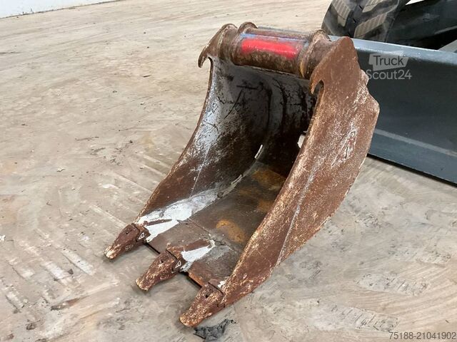 Mini-pelle Neuson 6003