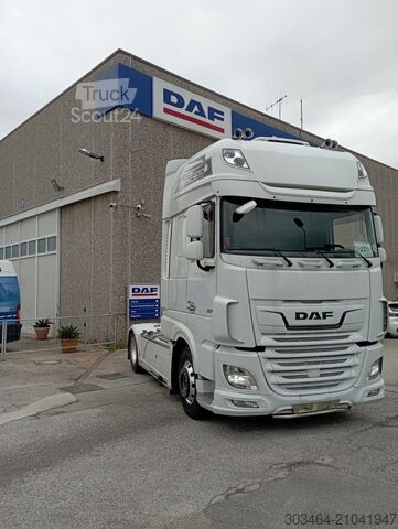 Standard tractor unit DAF XF 530 ST